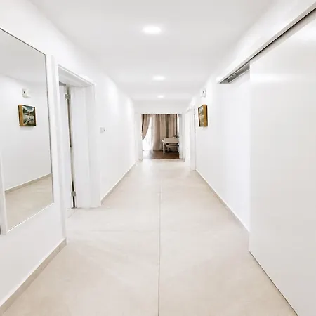 Apartman Gardens Coastal By Trulycyprus Limassol
